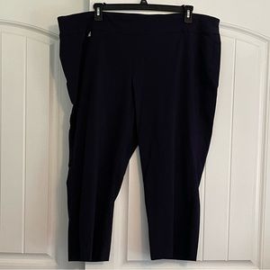 Alfani Navy Cropped dress Capris pull on